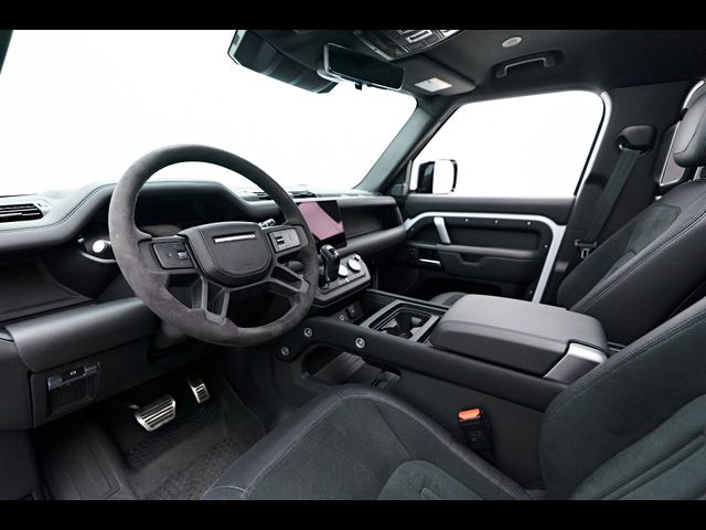 2023 Land Rover Defender V8