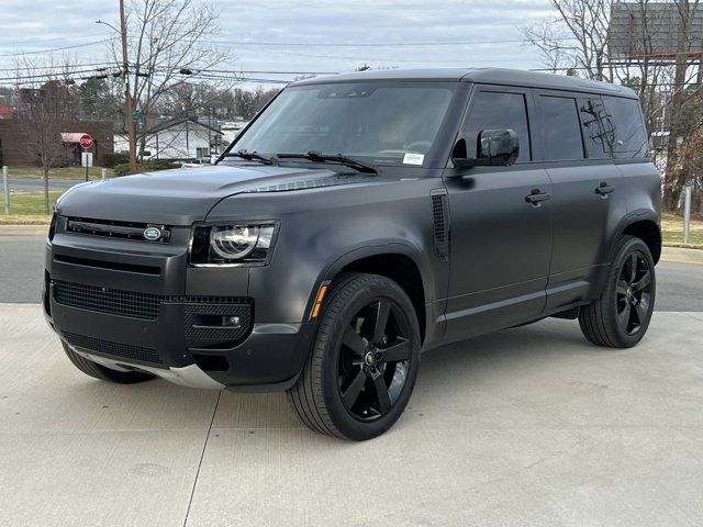 2023 Land Rover Defender V8