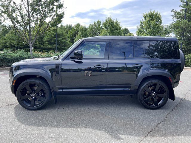 2023 Land Rover Defender V8