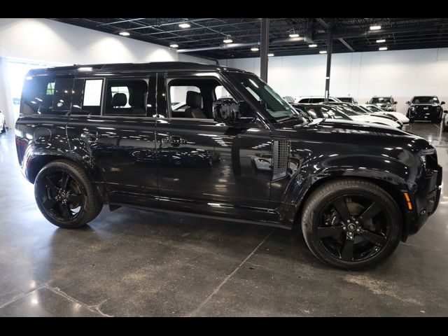 2023 Land Rover Defender V8