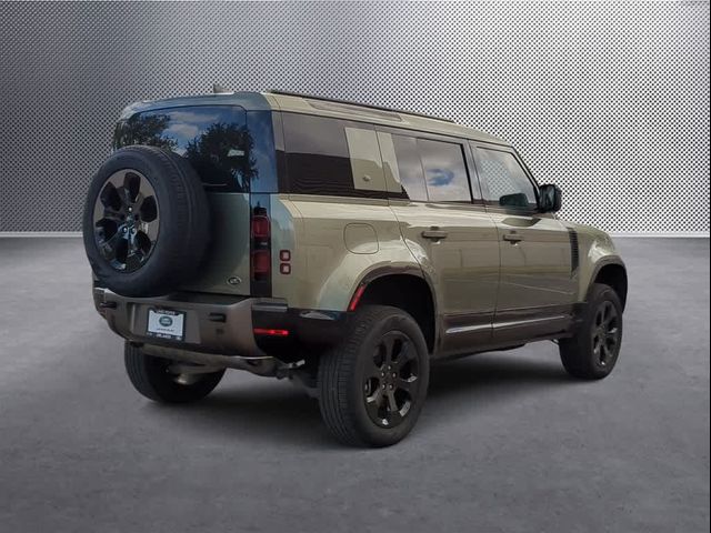 2023 Land Rover Defender X-Dynamic SE