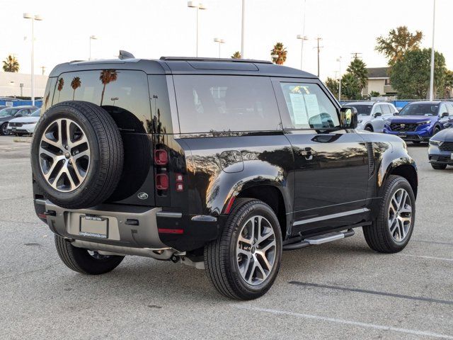 2023 Land Rover Defender X-Dynamic SE