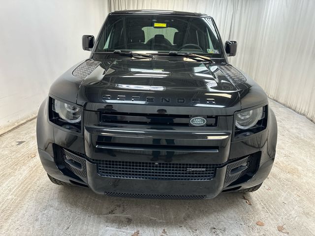 2023 Land Rover Defender X-Dynamic SE