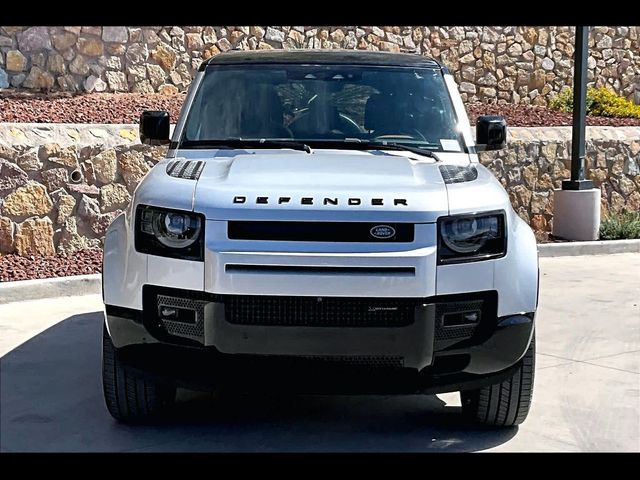 2023 Land Rover Defender X-Dynamic SE