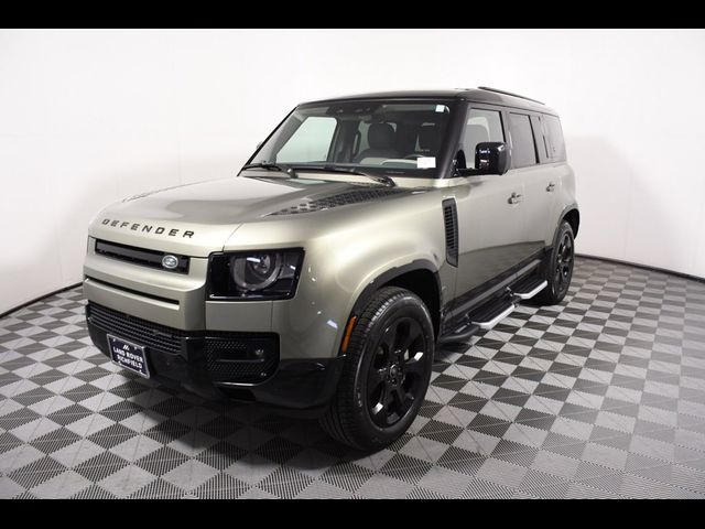 2023 Land Rover Defender X-Dynamic SE