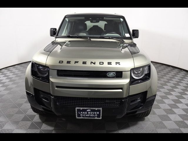 2023 Land Rover Defender X-Dynamic SE