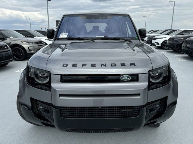 2023 Land Rover Defender X-Dynamic SE