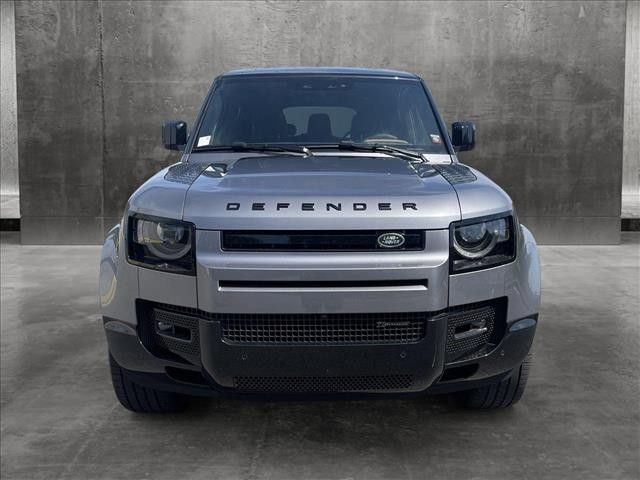 2023 Land Rover Defender X-Dynamic SE