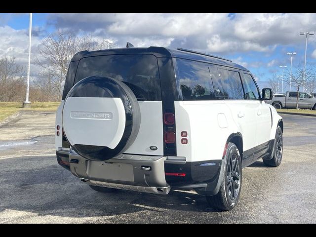 2023 Land Rover Defender X-Dynamic SE