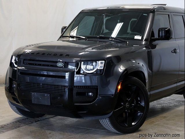 2023 Land Rover Defender V8