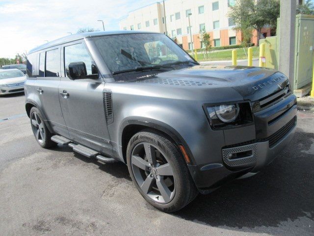 2023 Land Rover Defender V8