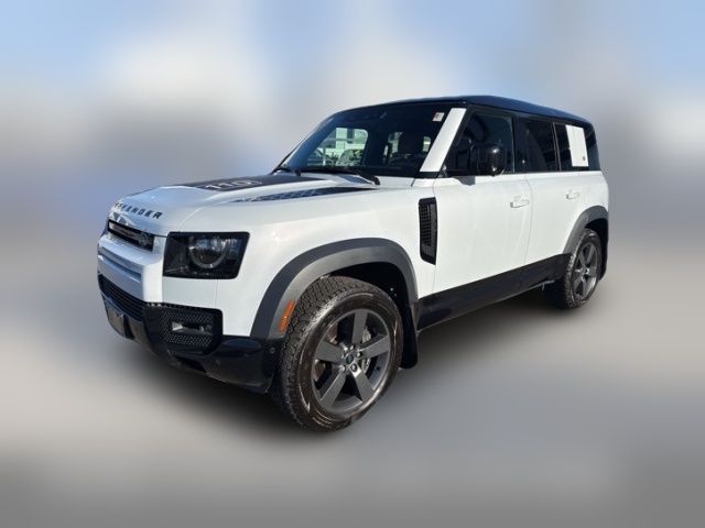 2023 Land Rover Defender V8