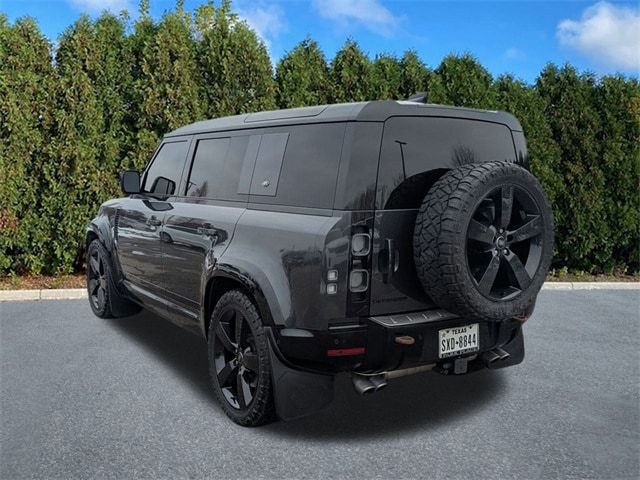 2023 Land Rover Defender 