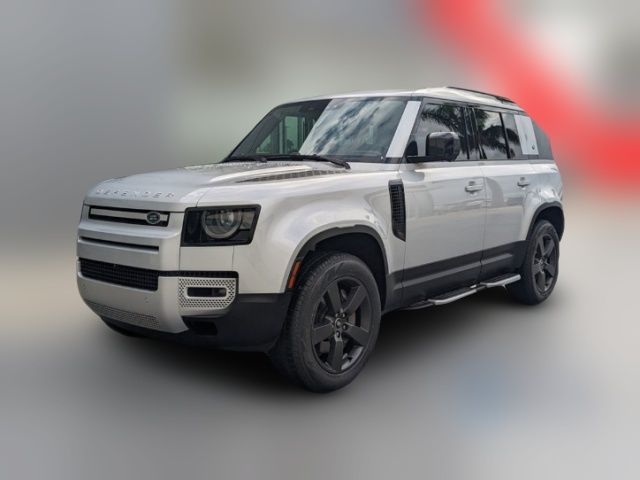 2023 Land Rover Defender SE