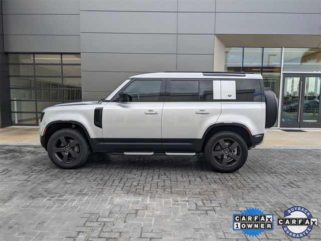 2023 Land Rover Defender SE