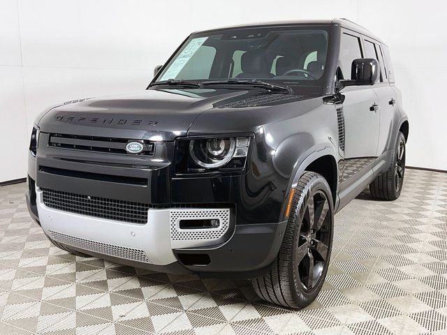 2023 Land Rover Defender SE