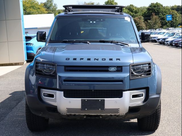 2023 Land Rover Defender SE