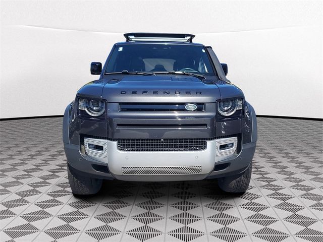 2023 Land Rover Defender SE