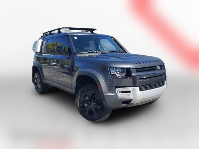2023 Land Rover Defender SE