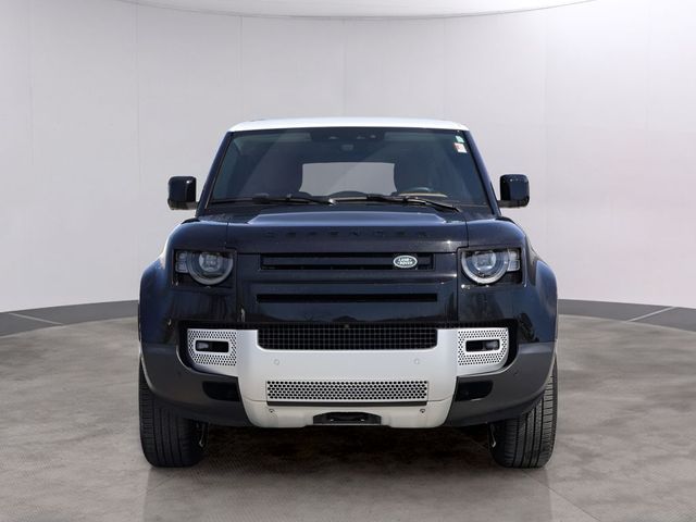 2023 Land Rover Defender SE