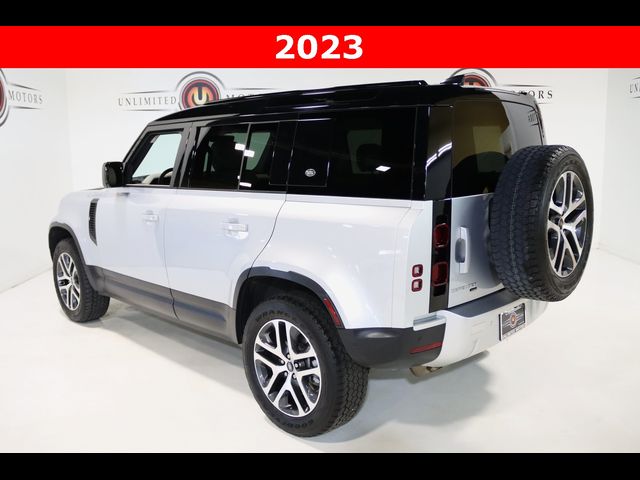 2023 Land Rover Defender SE