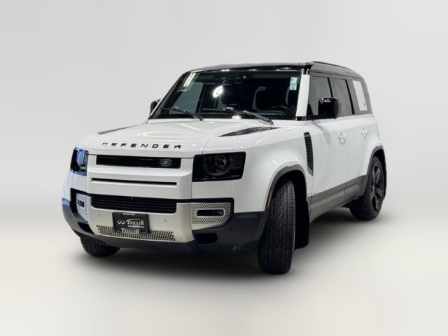2023 Land Rover Defender SE