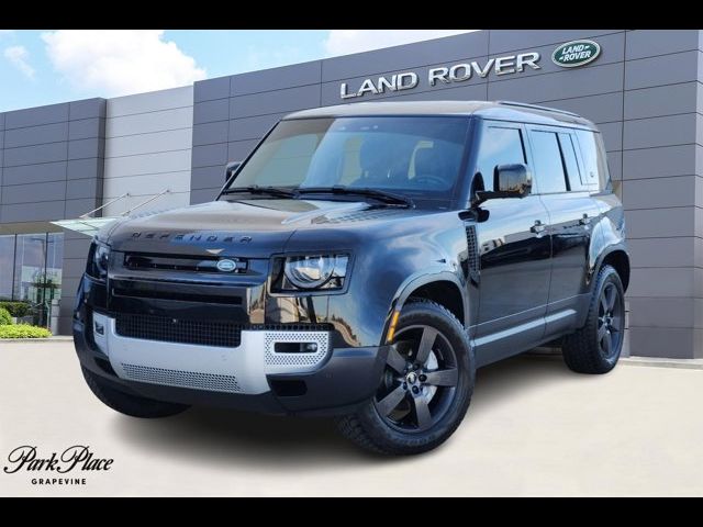 2023 Land Rover Defender SE