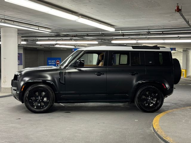 2023 Land Rover Defender SE