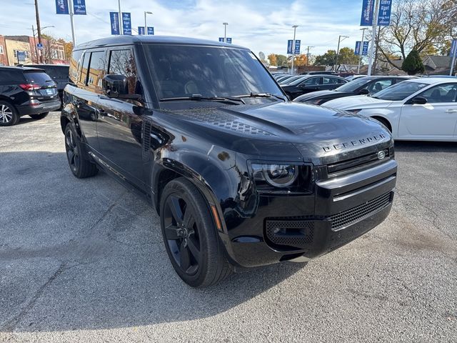 2023 Land Rover Defender V8