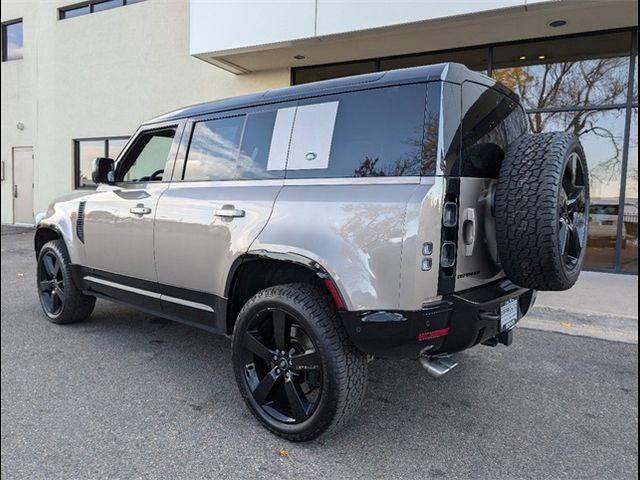 2023 Land Rover Defender V8