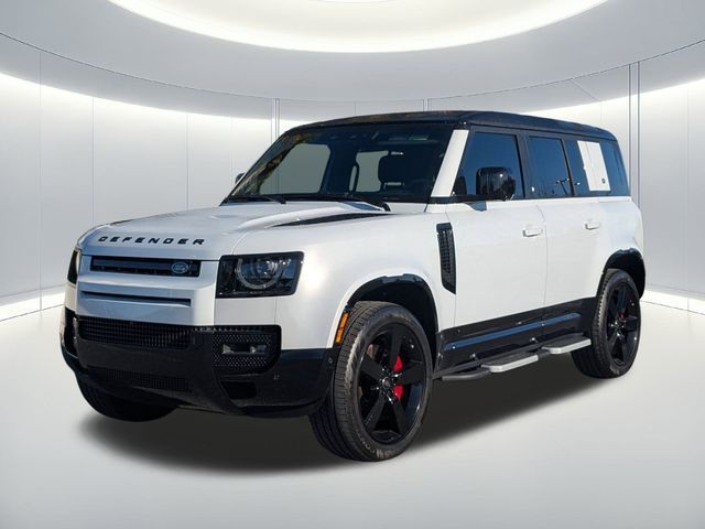 2023 Land Rover Defender V8
