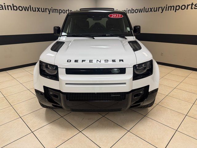 2023 Land Rover Defender X-Dynamic SE