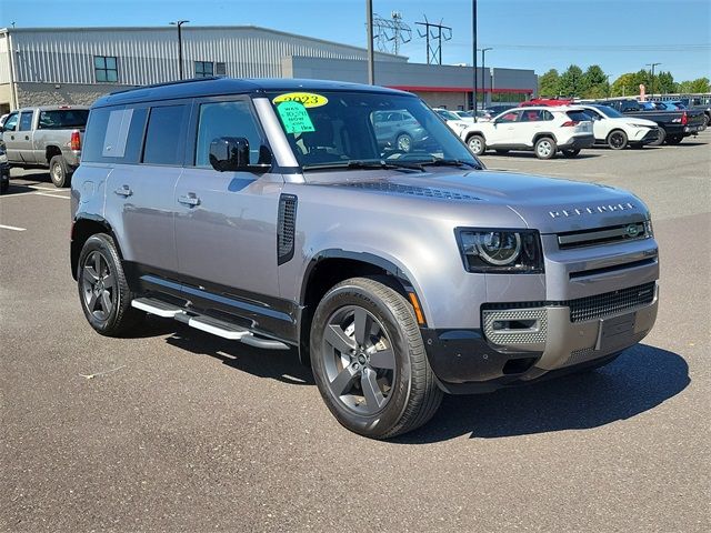 2023 Land Rover Defender X-Dynamic SE