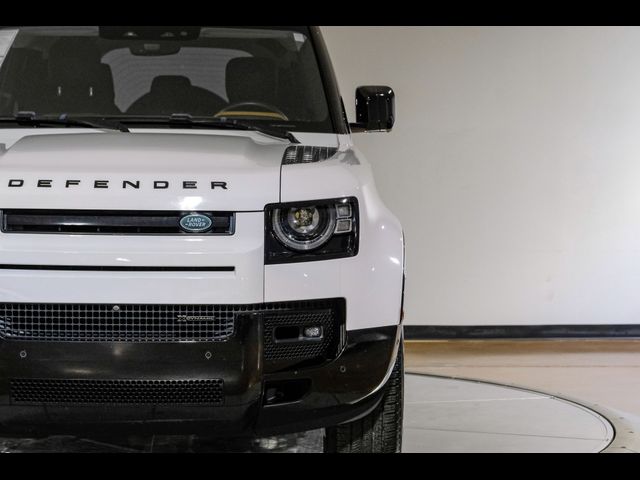 2023 Land Rover Defender X-Dynamic SE
