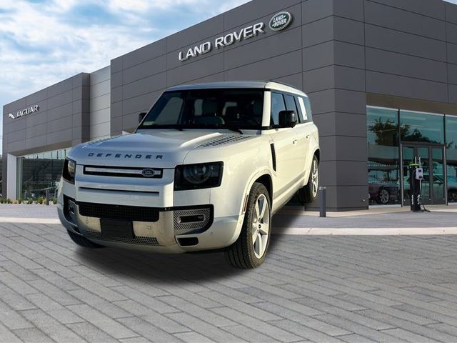 2023 Land Rover Defender First Edition