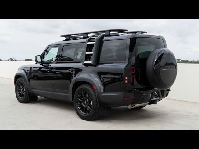 2023 Land Rover Defender SE