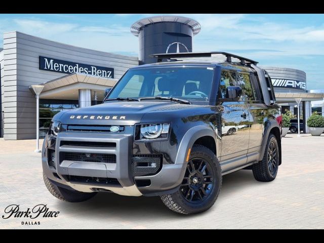 2023 Land Rover Defender SE