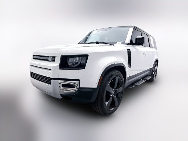 2023 Land Rover Defender SE