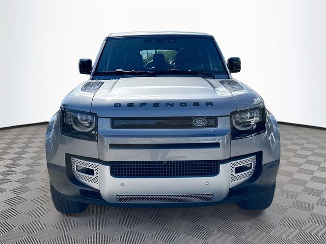 2023 Land Rover Defender SE