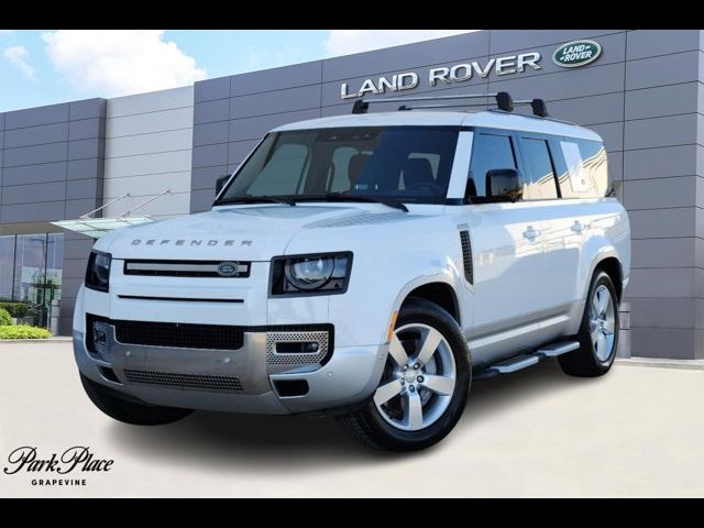 2023 Land Rover Defender SE