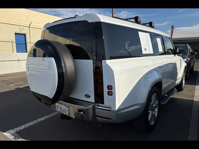 2023 Land Rover Defender SE
