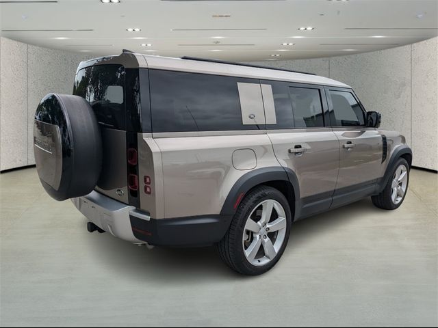 2023 Land Rover Defender SE