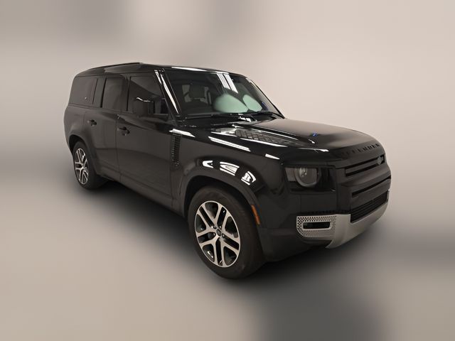 2023 Land Rover Defender SE