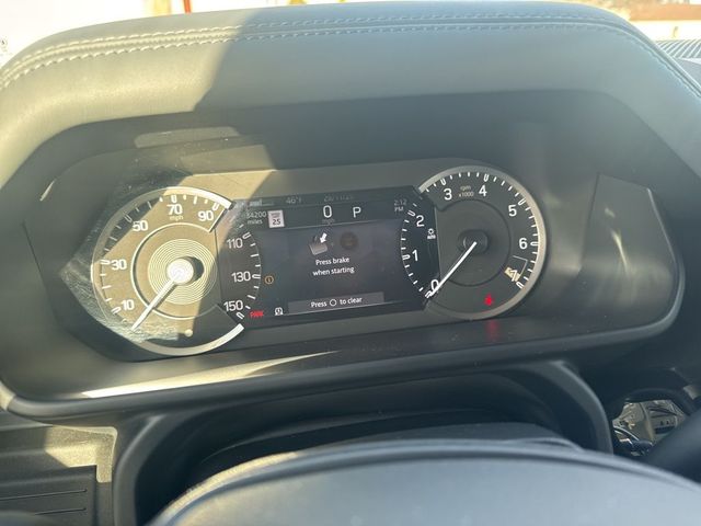 2023 Land Rover Defender X-Dynamic SE