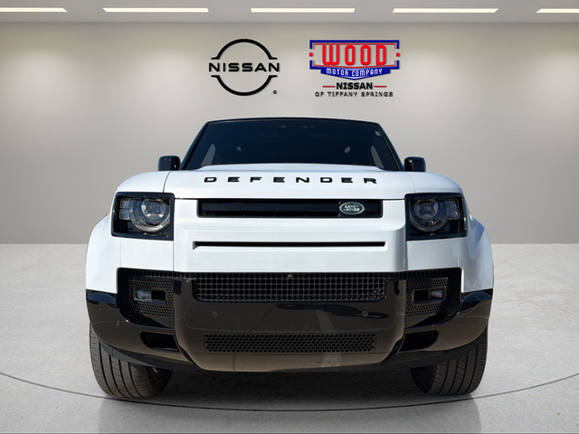 2023 Land Rover Defender V8