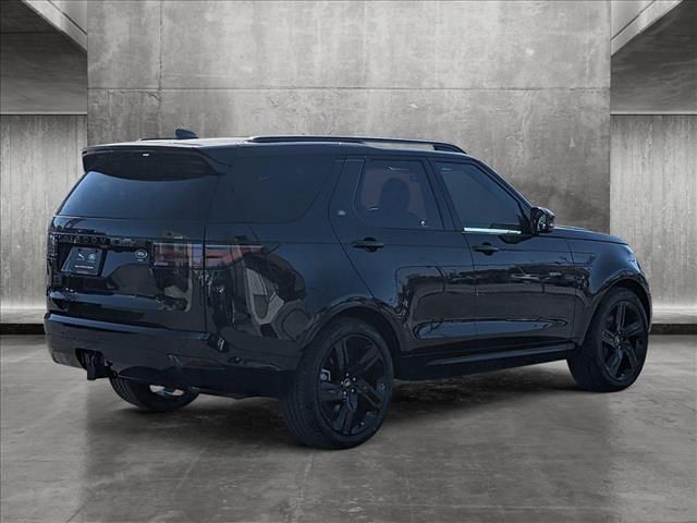 2023 Land Rover Discovery HSE R-Dynamic