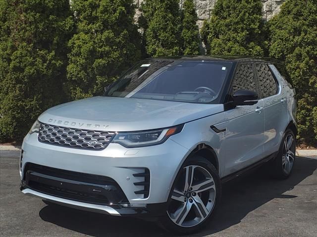 2023 Land Rover Discovery Metropolitan Edition