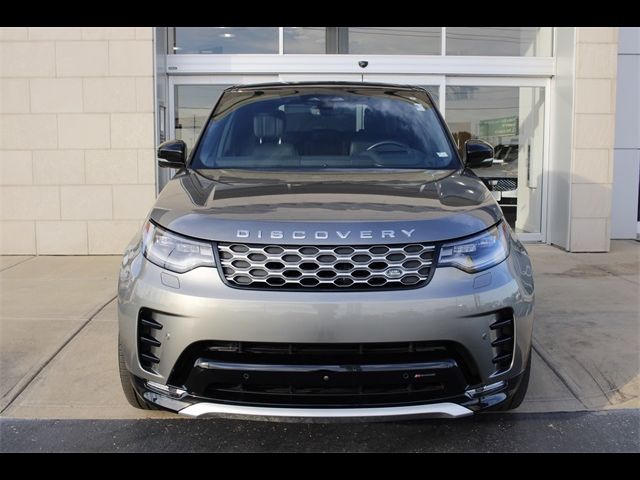 2023 Land Rover Discovery Metropolitan Edition