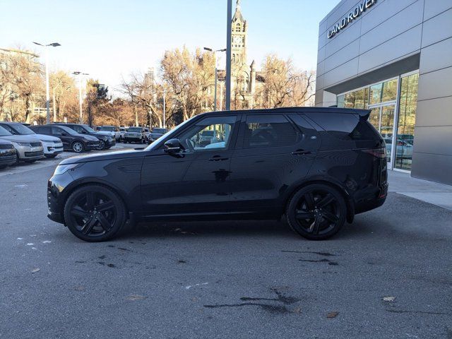 2023 Land Rover Discovery Metropolitan Edition