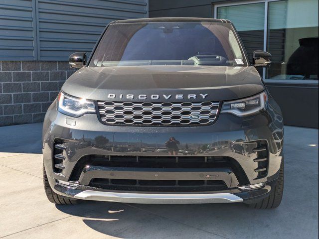 2023 Land Rover Discovery Metropolitan Edition